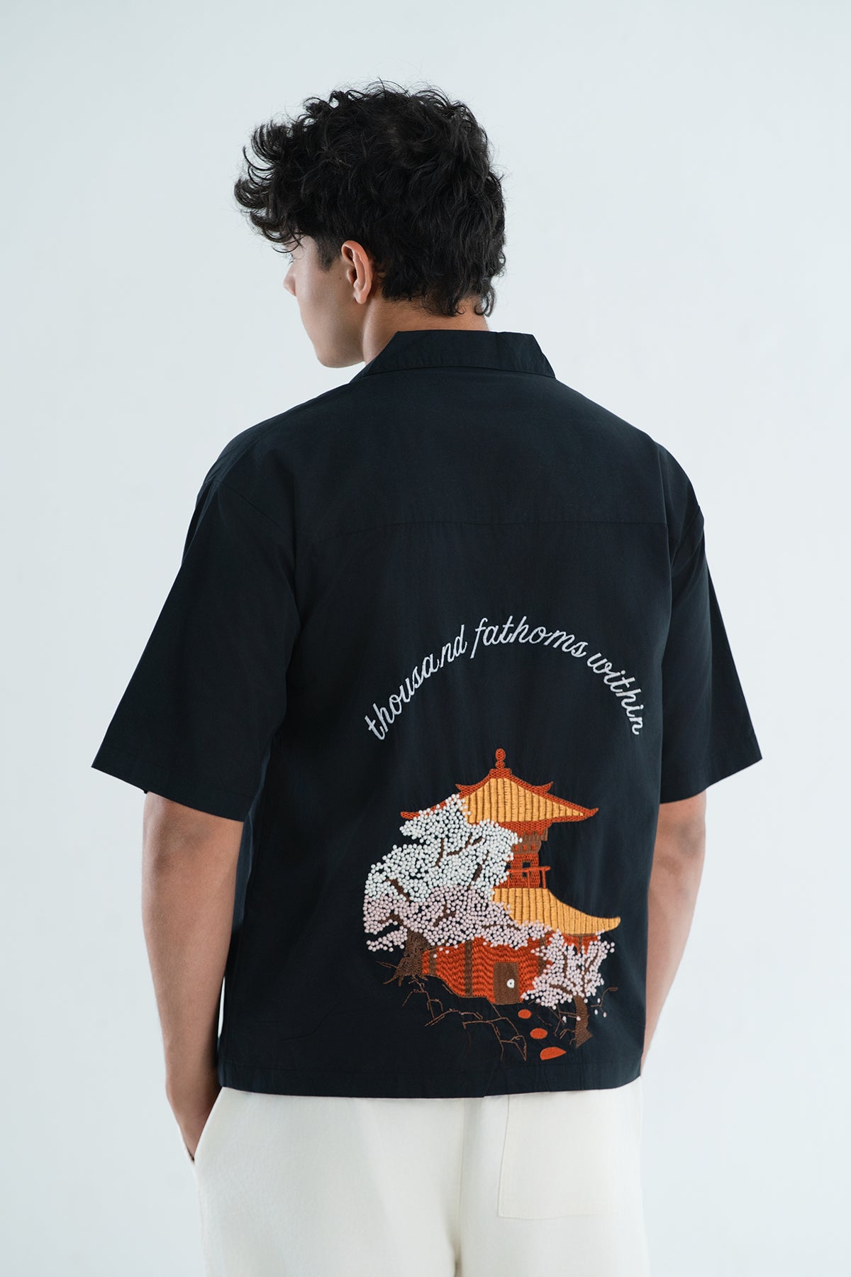 Chihiro Fathoms Embroidered Shirt – Midnight Black